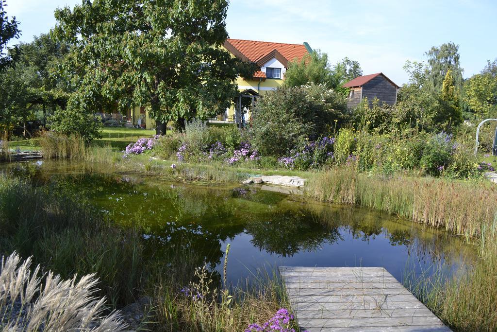 Burgenlandhaus Gols Exterior photo
