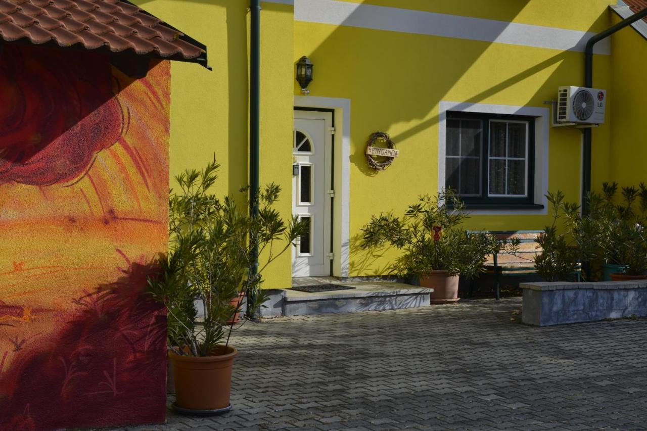Burgenlandhaus Gols Exterior photo